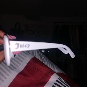Juicy Couture Accessories - Juicy Couture Sunglasses Juicy Couture Accessories - Juicy Couture Sunglasses